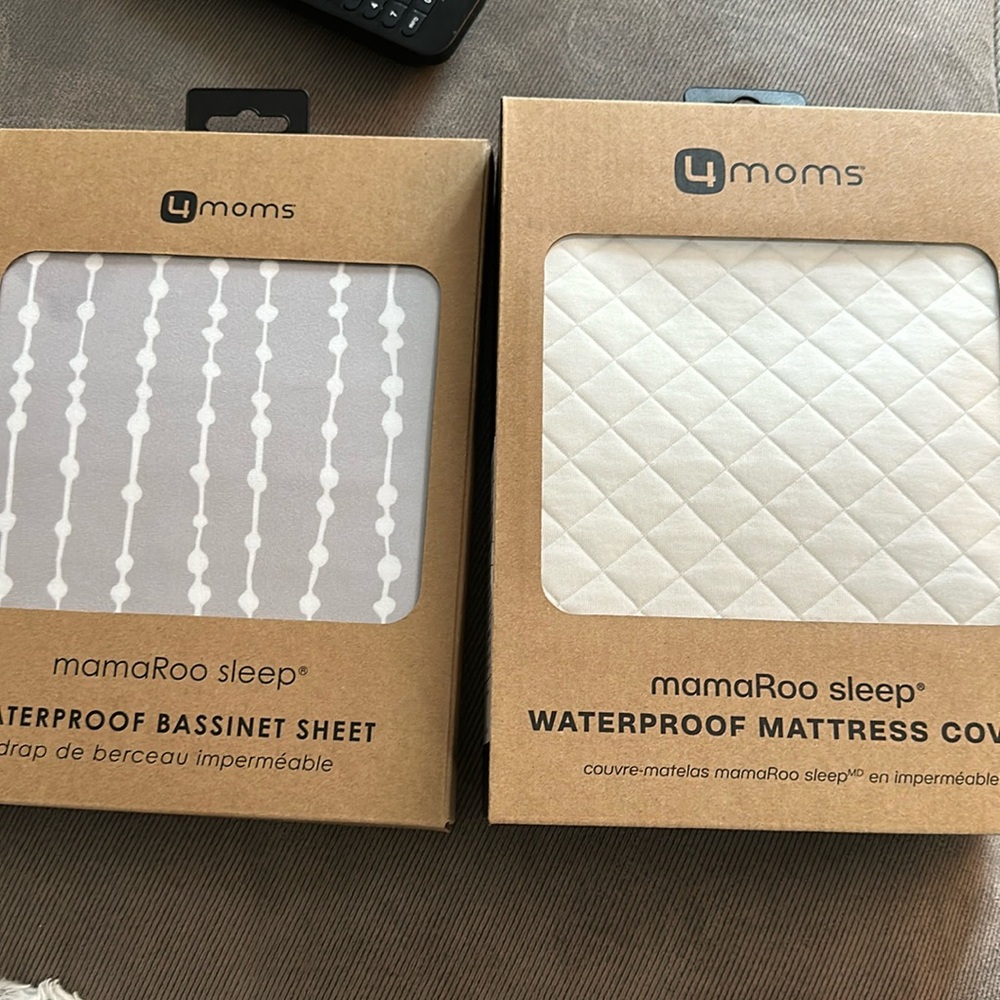 4Moms mamaroo sleep bassinet sheet and mattress cover